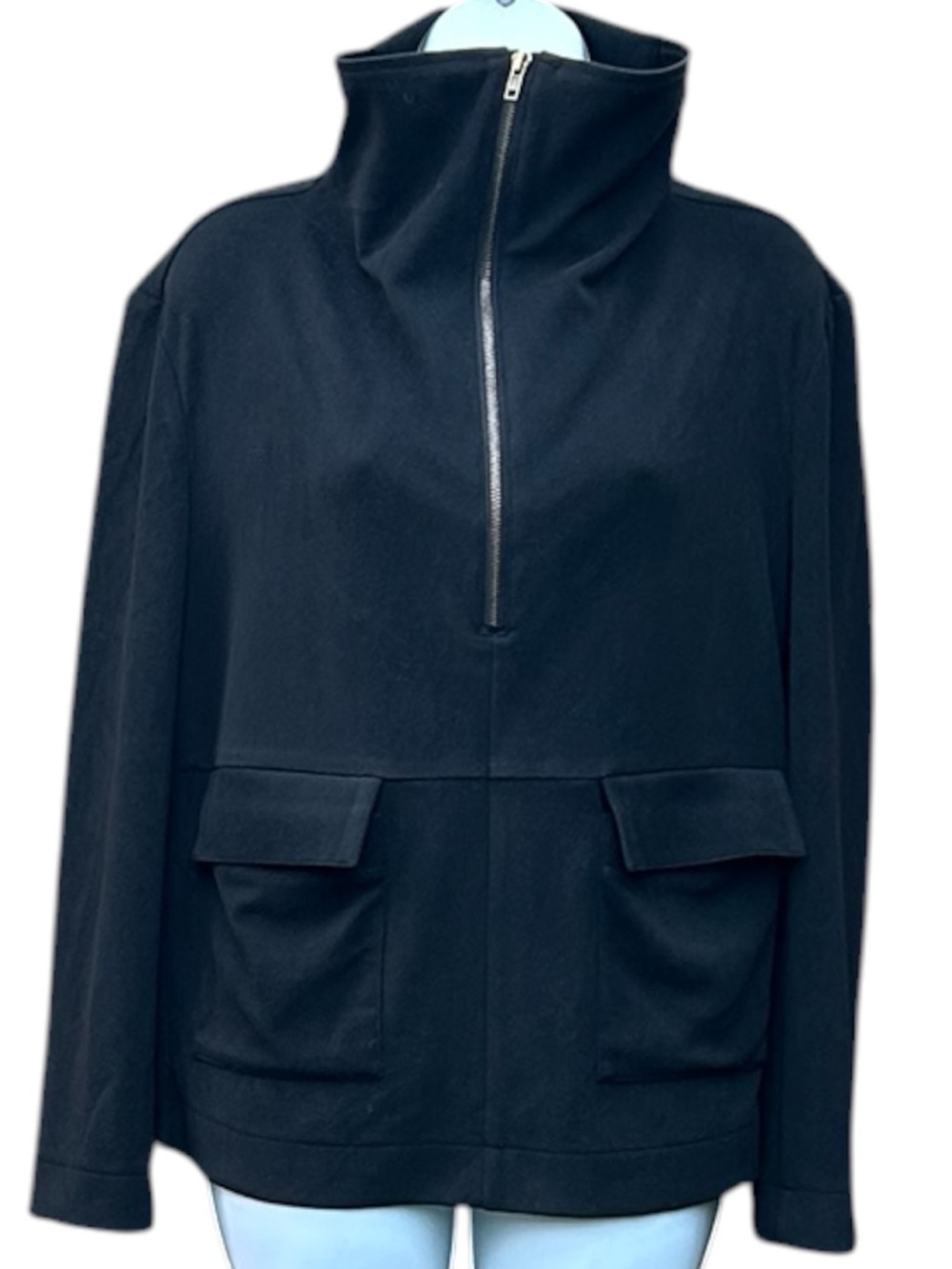 CAPSULE 121 NWOT Women’s Pullover The Property Jacket Blazer